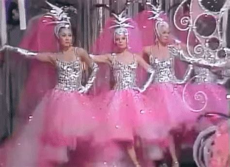 Pink GIFs - Find & Share on GIPHY