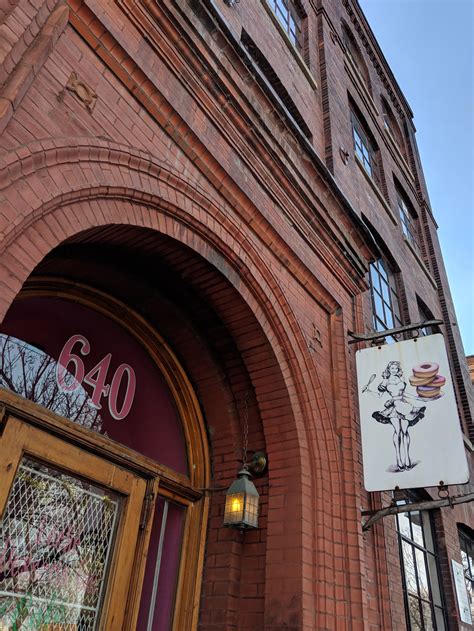 Saint-Henri, a Montreal neighbourhood guide — BRB Travel Blog