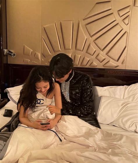 pin oleh  taennie fotografi keluarga fotografi teman gambar pacar