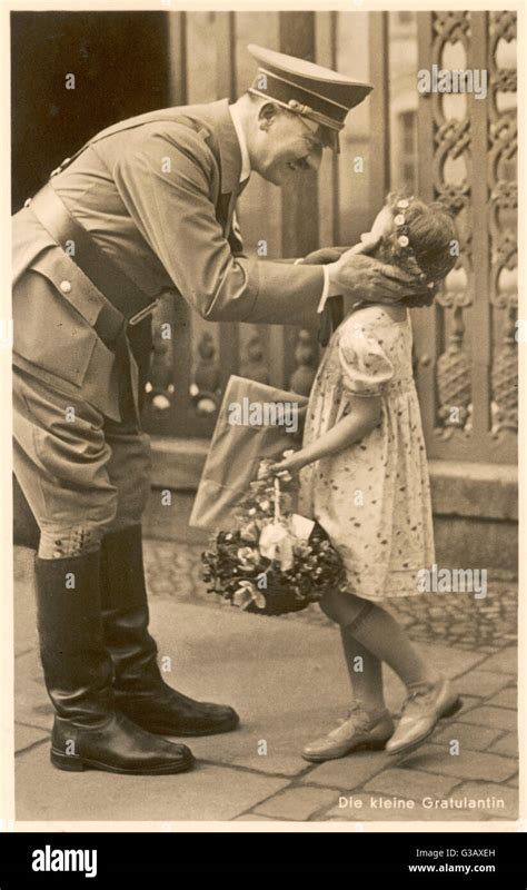 Der fuhrer presented bouquet hi-res stock photography and images - Alamy