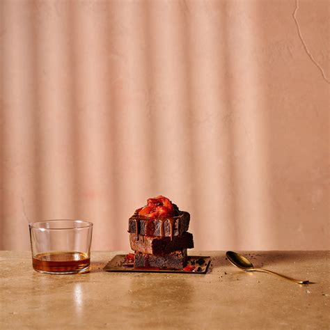 The difference between whisky and bourbon | Starward AU