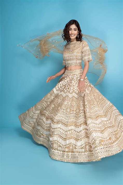 Veil White Background Photos, Download The BEST Free Veil White