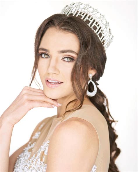 Miss Indiana USA 2020 Alexis Lete