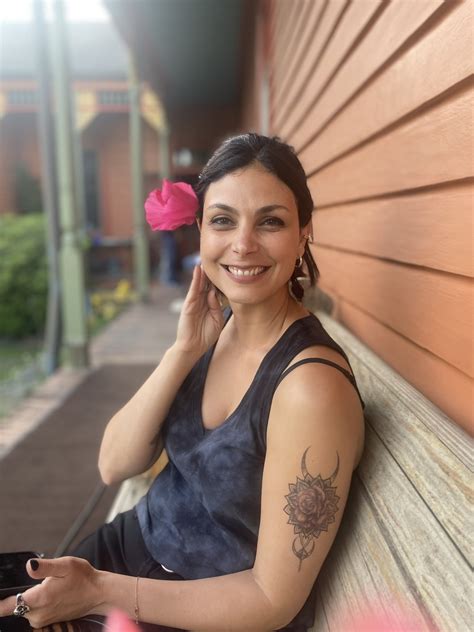 TW Pornstars - Morena Baccarin. Twitter. Getting into character 🌸. 1:24