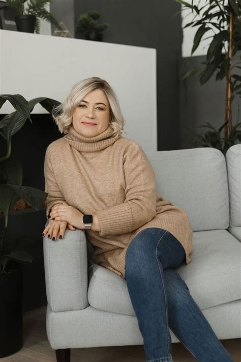 Pin by Ира Маркова on биз лайфстайл | Ladies turtleneck sweaters, Girls ...