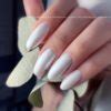 Белая втирка для жемчужного оттенка вашего маникюра: 20+ самых красивых ...