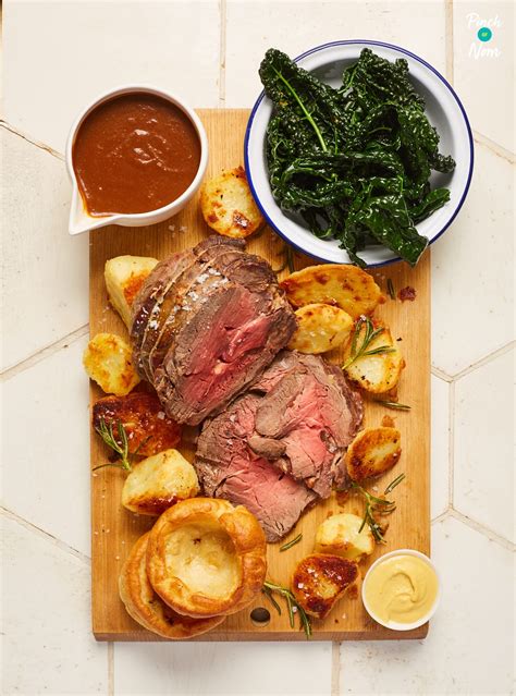 Roast Beef and Gravy - Pinch Of Nom