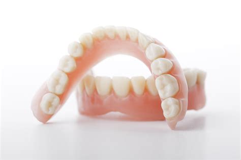 Are Palateless Dentures Right for You? | Affordable Dentures & Implants