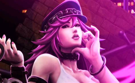 Poison Costume Guide for Cosplay & Halloween