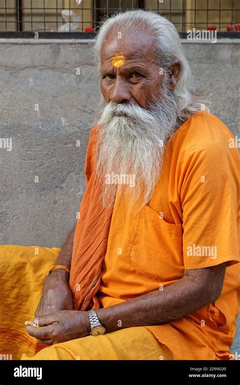 Jainism monk hi-res stock photography and images - Alamy