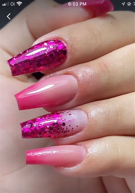 Unha De Paty Com Glitter