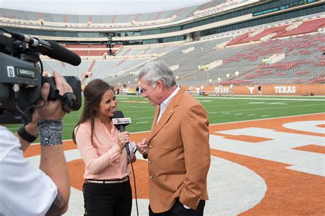 Top Experts Unveil The Truth Behind Kaylee Hartung's Private Life Image 8