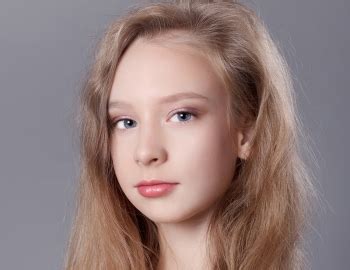 ВАРВАРА ШКУРИНА – модель агентства Kids Fashion