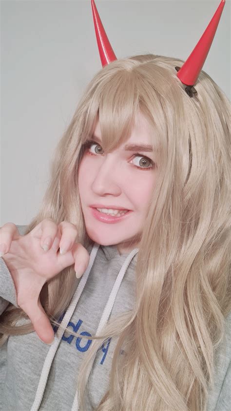 Depvailon.Com: KittyKlaw - Power