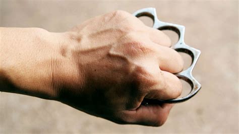 It's now legal to carry brass knuckles in Texas for 'self-defense ...
