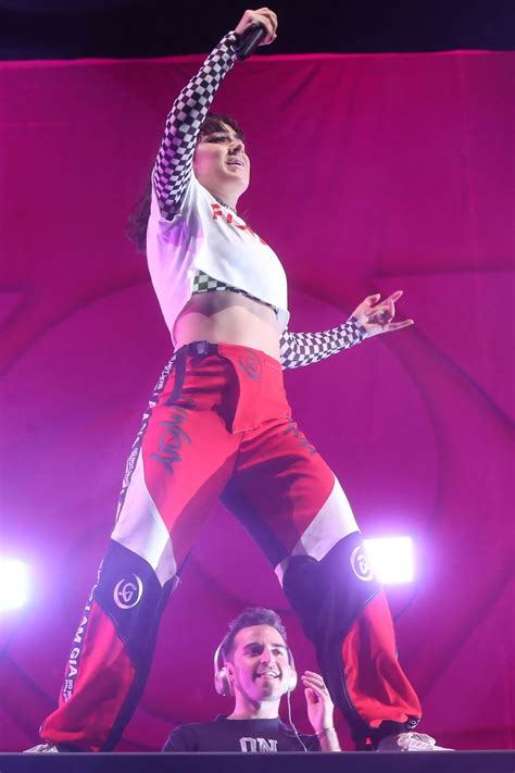 CHARLI XCX Performs at a Concert in Sydney 12/01/2017 – HawtCelebs