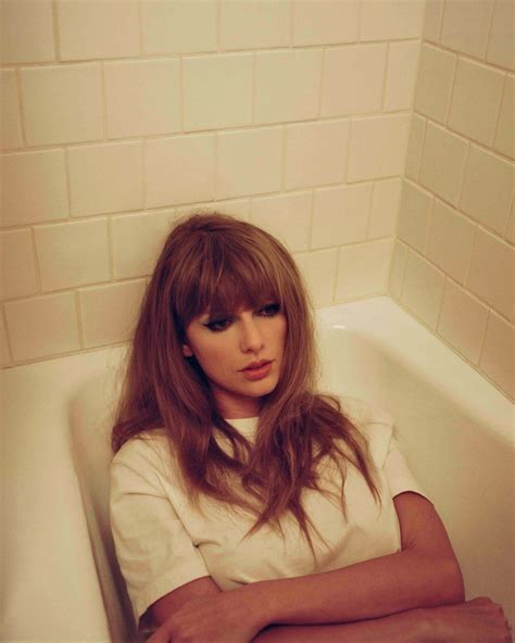 Stunning Taylor Swift Midnights photos that will make you EXPLODE - Celeblr