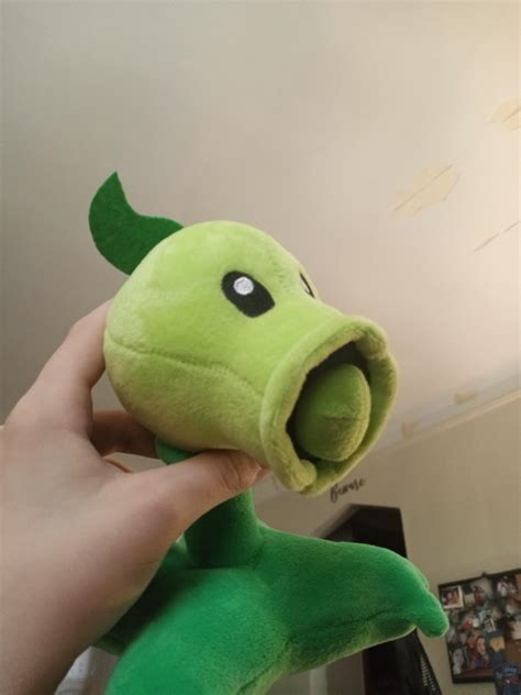 Peashooter plush : r/PlantsVSZombies
