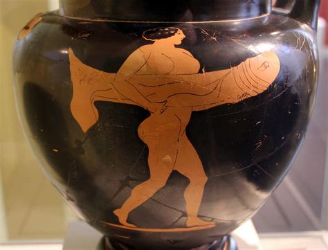 φαλλοφόρος - Ancient Greek (LSJ)