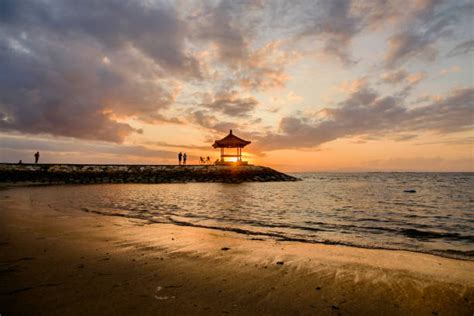 sanur beach pictures stock  pictures royalty