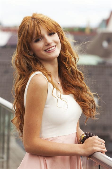 actresses with red hair 1