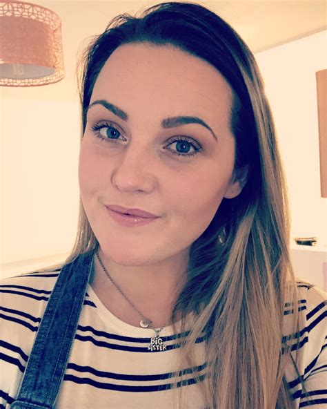 u16382917 OnlyFans - Free Trial - Photos - Socials | FansMetrics.com