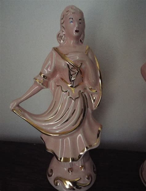 Anyone Know What These Figurines Are? | Antiques Board