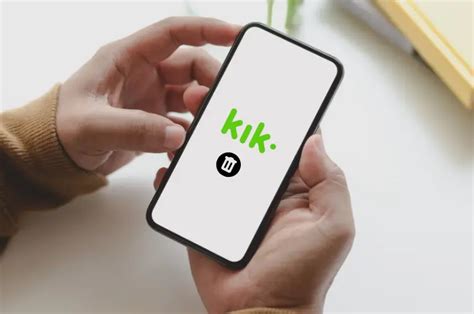 how to close my kik account
