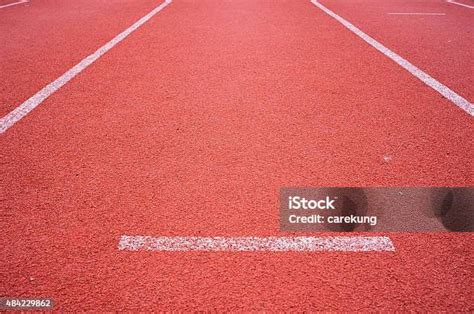 lintasan lari jalur lintasan atletik foto stok  gambar