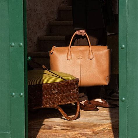 Men's Fashion: Luxury shoes, bags, accessories, and ready-to-wear | Tod's