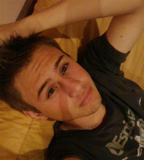 brian nicolas♡ (@brianicolaas) | Twitter