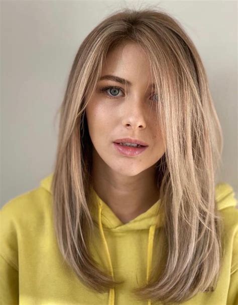 30 Gorgeous Long Haircuts and Styles For Fine, Thin Hair