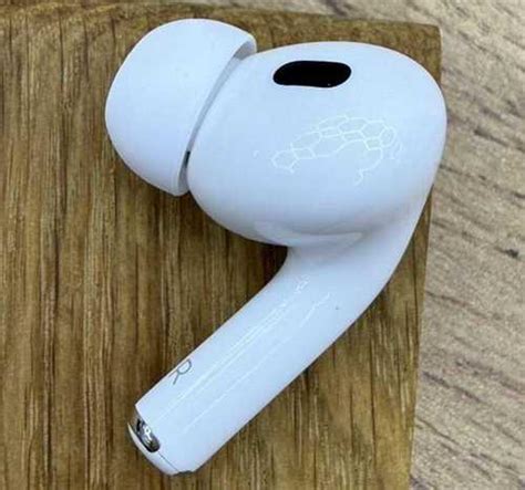 Правый Наушник AirPods Pro 2 USB-C Москва | Аудио и видео техника ...