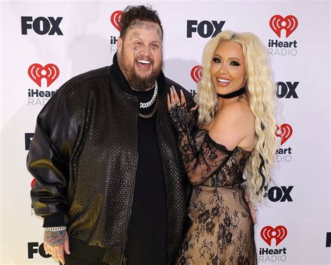 What is Bunnie Xo’s real name? Jelly Roll's wife mourns the death of