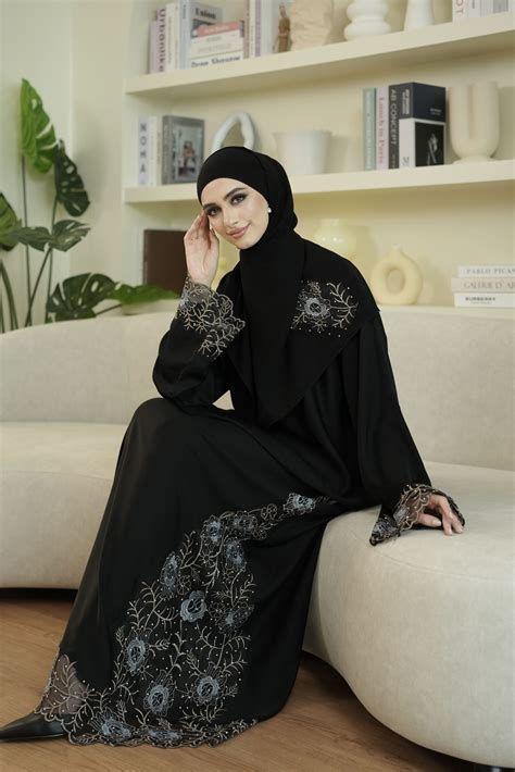 Maleeka Abaya - BYSARA.MY