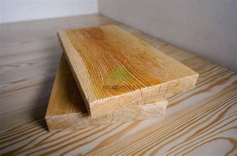 Доска обрезная 200x40x6000 из лиственницы естественной влажности сорт ...