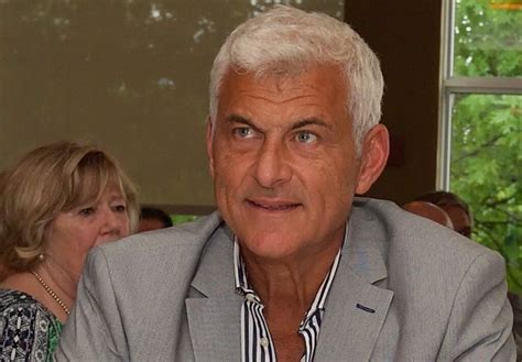 controversele din jurul romanului asasinat  canada tinel timu