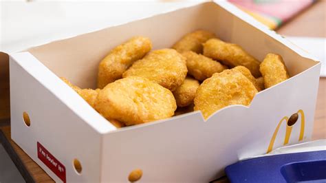 How To Order Extra-Crispy Chicken Nuggets At McDonald's
