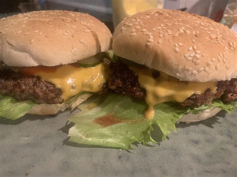 two cheeseburgers : r/cheeseburgers