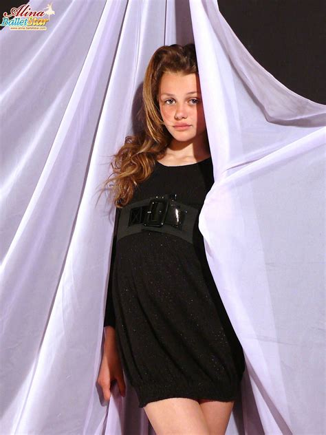 Alina Balletstar - Violet - V2PH