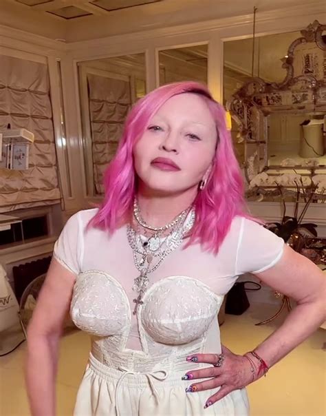 See Madonna’s changing face over the years after unrecognizable pop