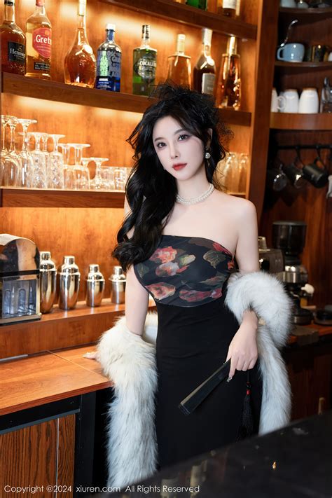 [XiuRen 秀人网] No.8169 Yang Chenchen Yome 통통하고 매력적인 - V2PH