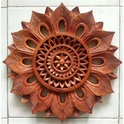 Wood Carving-How to Choose the Right Style, Wood Carving Styles, Wood ...
