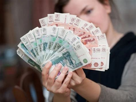 Россияне назвали необходимый для нормальной жизни размер зарплаты ...