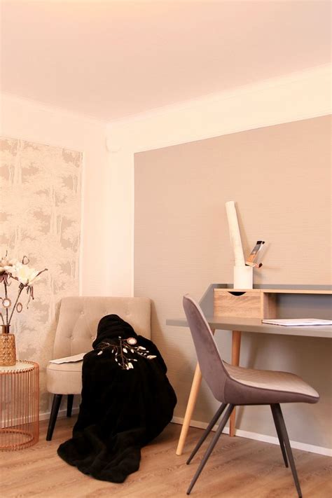 wandfarbe warmes grau wohnung design gemuetliches wohnen haus deko