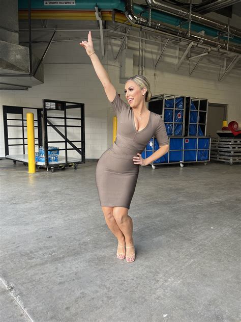 Hot Sarah Schreiber Photos - PWPIX.net