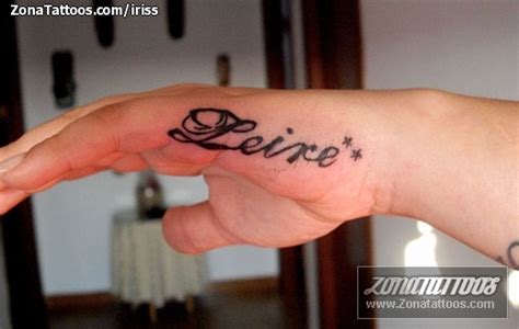 Fotos De Tatuajes De Nombres En La Mano Te mostramos los tatuajes con ...