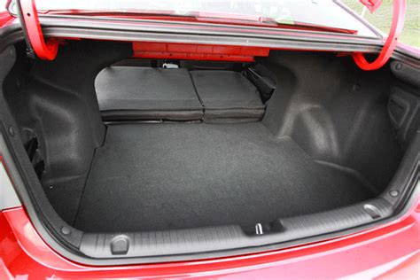 Седан KIA Rio (2011-2017) цена и характеристики, фотографии и обзор