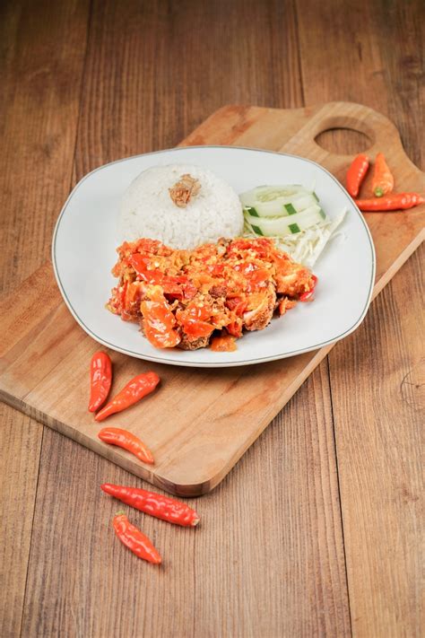 nasi ayam geprek ayam geprek dbc