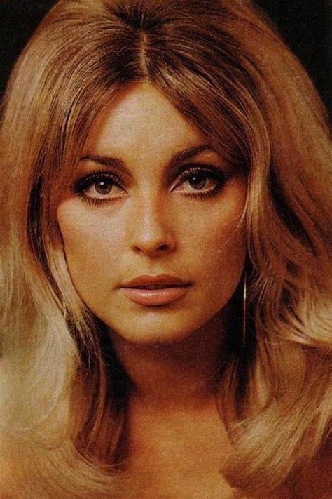 Sharon Tate. | Sharon tate, 60s makeup, Makeup